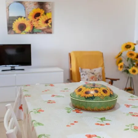 Casa Giardino Апартаменты Торре-Лапилло